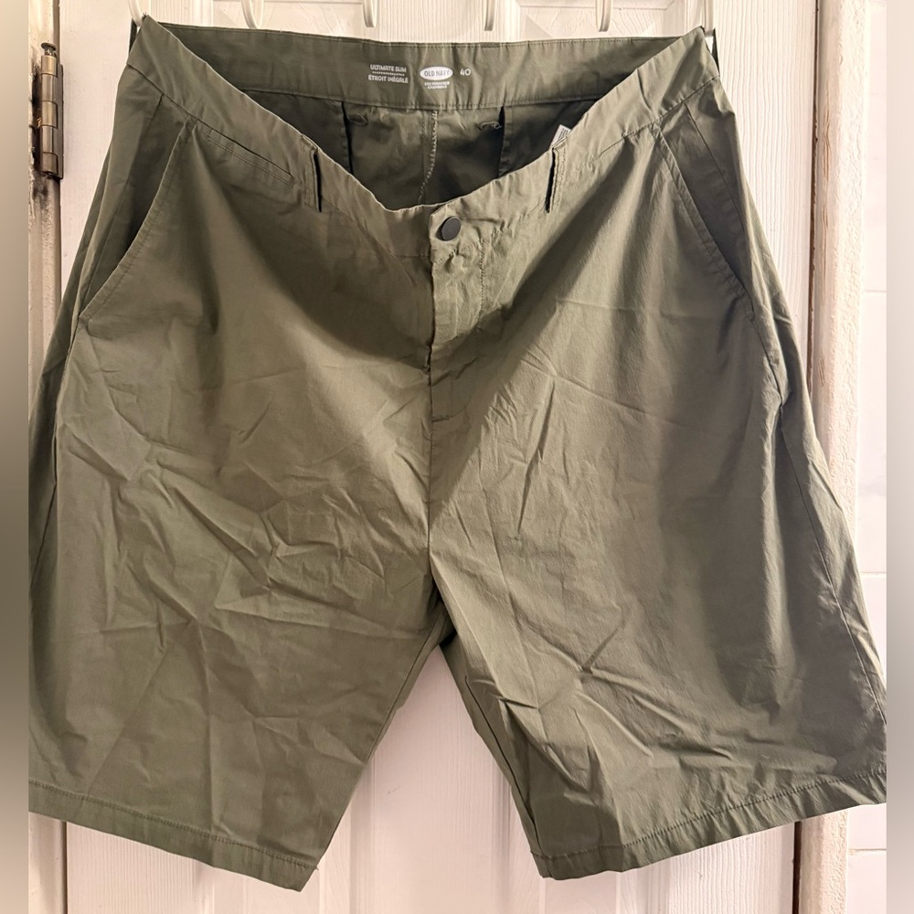 Old Navy Men's Khaki Shorts